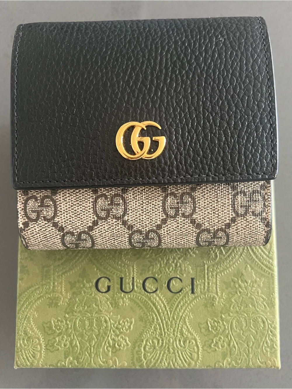 Gucci Bi-Color GG Marmont Bi-Fold Leather Wallet Black Dark Brown Beige